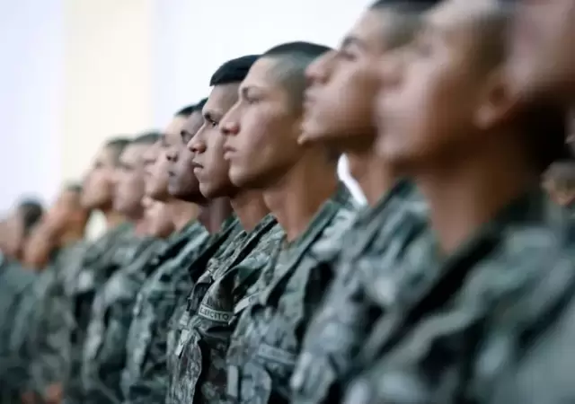 Se anunci� el regreso del Servicio Militar voluntario en Argentina.