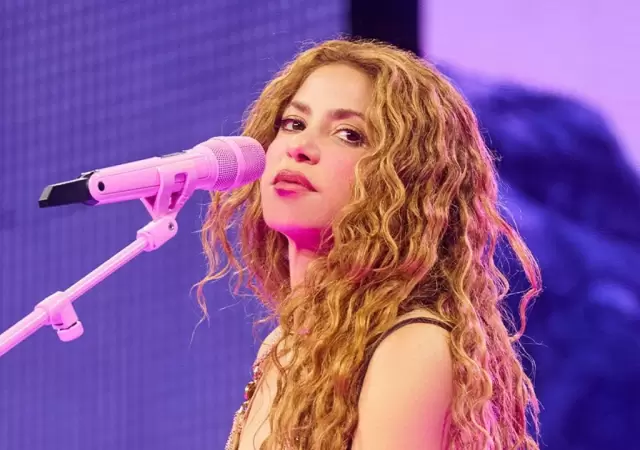 Shakira hace historia.