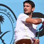 Navone, la última esperanza argentina en París: juega este viernes contra Musetti