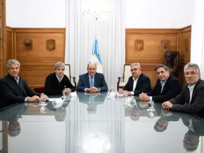 El Gobierno firm� el primer acuerdo en el marco del Plan Colch�n. (Foto: NA)