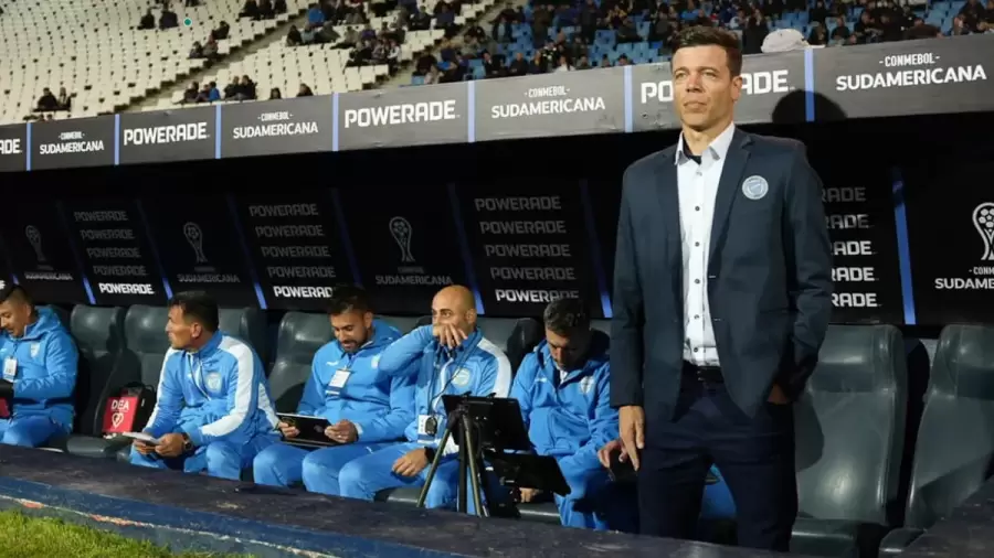 Esteban Solari, contento por la actuaci�n del Tomba en la Sudamericana