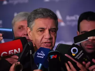 Luego de la fuerte ca�da en las elecciones, Macri decidi� cambiar funcionarios/