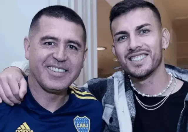Riquelme y Paredes, cerca de llegar a un acuerdo.