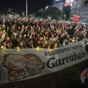 Hospital Garrahan: marcha de velas y fuerte reclamo por salarios dignos
