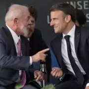 Lula da Silva arriba a Francia con el Acuerdo UE - Mercosur bajo el brazo