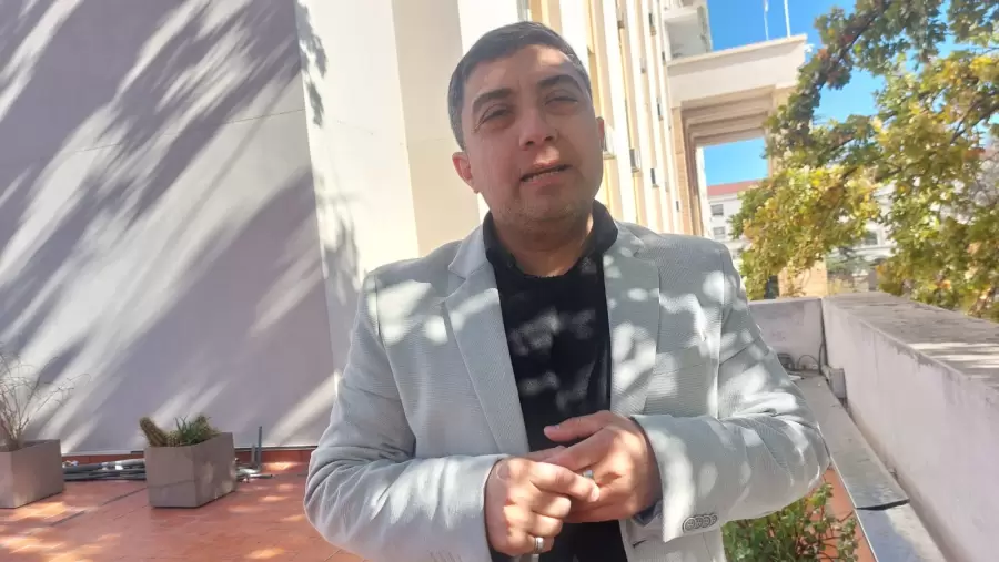 �rico Arias, director de Educaci�n Permanente de J�venes y Adultos