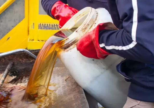 Los comercios gastron�micos son los que m�s generan aceite vegetal usado que puede ser recuperado para el biodi�sel de segunda generaci�n.