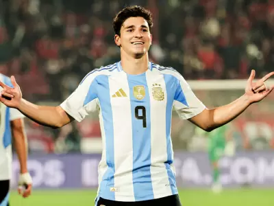Juli�n �lvarez.