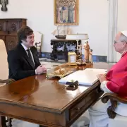 El papa Le�n XIV recibi� a Milei en el Vaticano y le confirm� que visitar� la Argentina