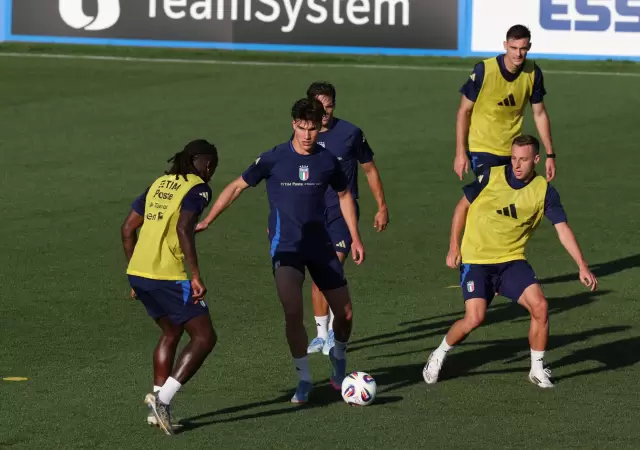 Luego de la dura derrota ante Noruega, Italia ech� a Luciano Spalletti