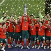 Portugal le gan� a Espa�a la final de la Nations League y CR7 sum� otro t�tulo