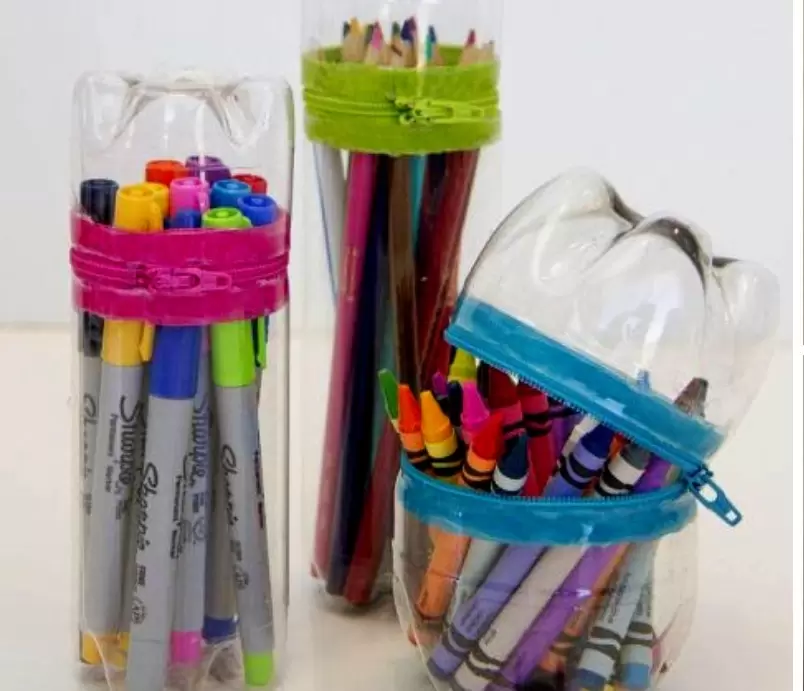 Lapicero con botellas de pl�stico /Fuente: Pinterest