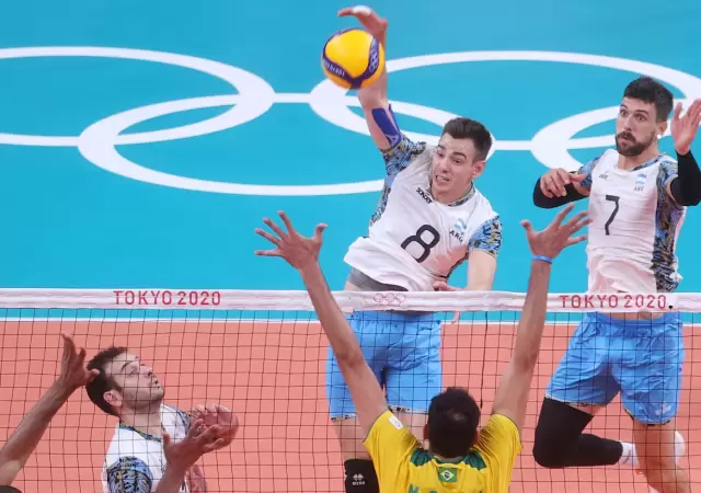 El seleccionado de Voleibol llega afilado a Canad�