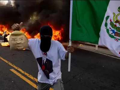 La populosa ciudad lleva tres d�as de fuertes enfrentamientos.