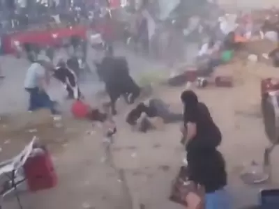 Los heridos fueron asistidos por bomberos de la localidad.
