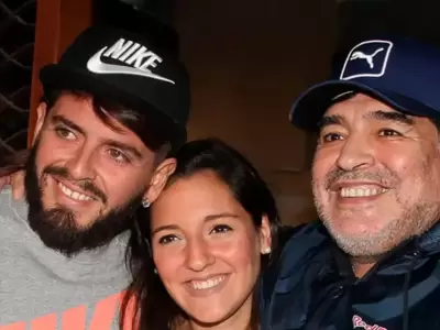 Diego Maradona junto con sus hijos Diego Maradona Jrs y Jana/ Fuente: Archivo