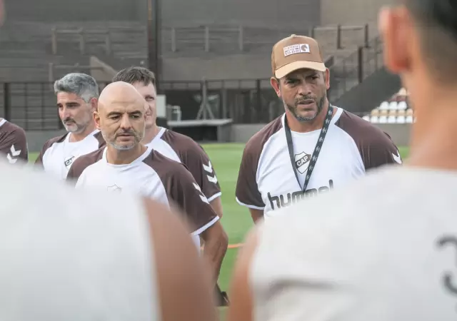 Orsi-G�mez presentaron la renuncia en Platense.