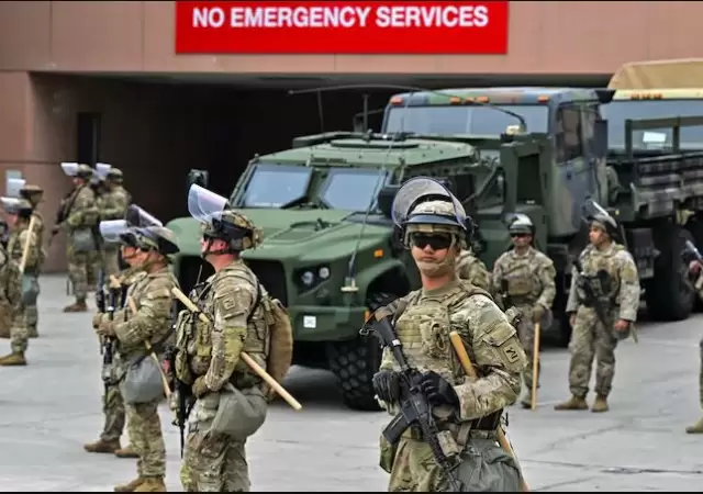 Los uniformados de la Guardia Nacional est�n custodiando edificios federales y ofreciendo protecci�n a los agentes de migraciones.
