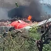 Tragedia a�rea en India: se estrell� un avi�n con m�s de 240 pasajeros