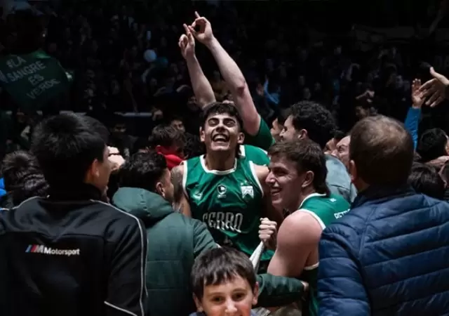 Ferro qued� match point y el viernes puede cerrar la serie.