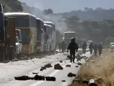 Un polic�a fue dinamitado en Bolivia: violentos reclaman por Evo Morales