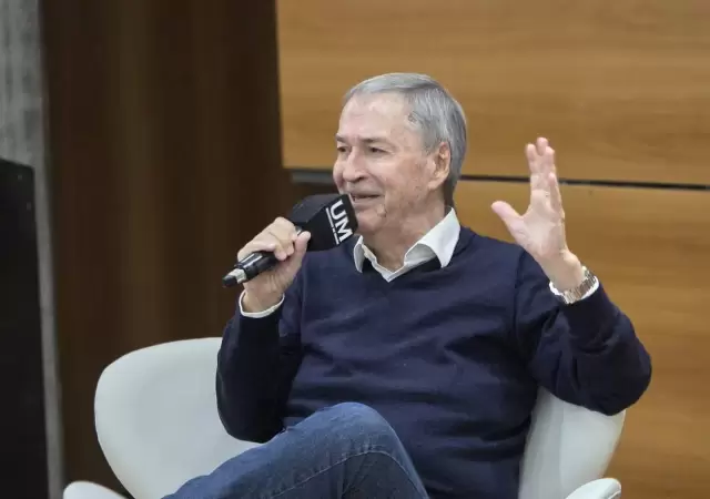 Juan Schiaretti.