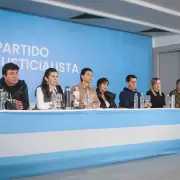 El PJ apoya a su jefa política y busca una identidad post kirchnerismo