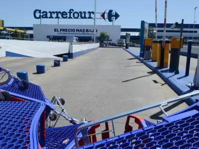 Las nuevas tendencias del consumo apuntan al recambio de grandes superficies por tiendas de cercan�a/