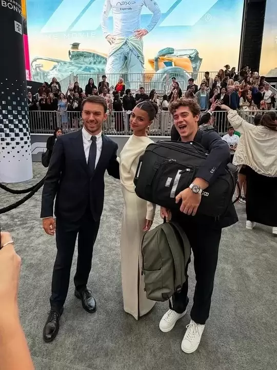 Pierre Gasly, Francisca Cerqueira Gomes y Franco Colapinto.