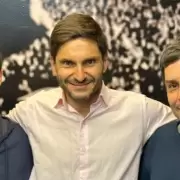 Investigan si un enga�o con el servicio de luz pudo facilitar el asalto al hermano del gobernador Pullaro