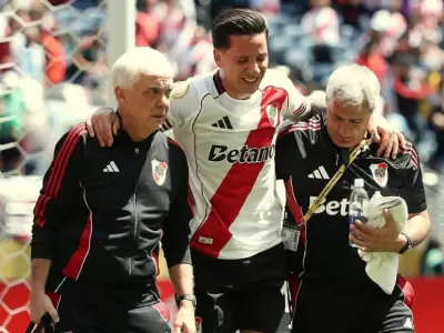 Driussi se retir� llorando del campo. /
