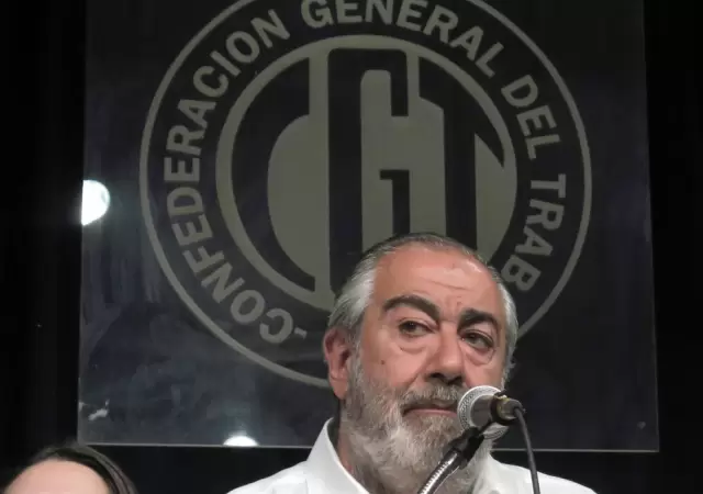 Decisi�n tard�a de la central de sindicalistas./