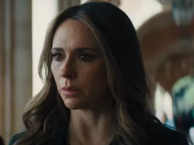 Jennifer Love Hewitt.