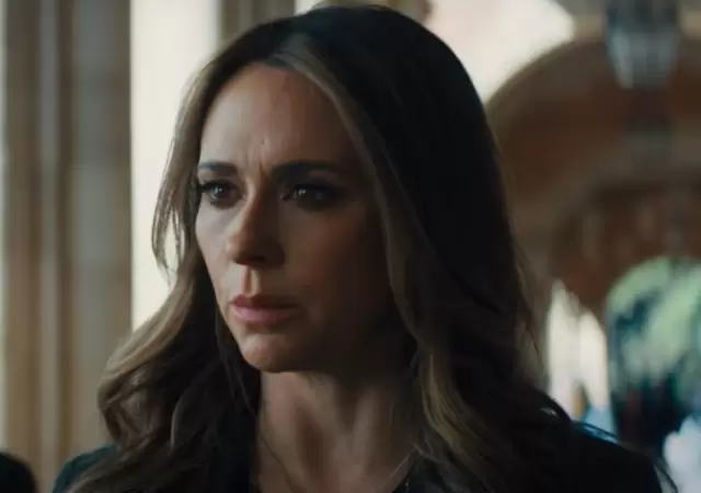 Jennifer Love Hewitt.