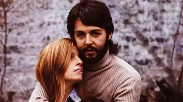 Paul y Linda McCartney.