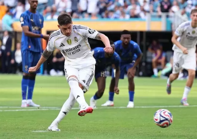 Federico Valverde se qued� con las ganas de convertir