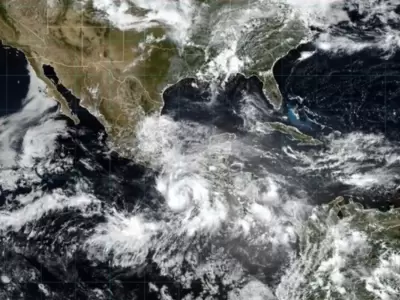 Erick aument� de categor�a y a diferencia de su predecesor, B�rbara, ingresar� m�s adentro del territorio mexicano.