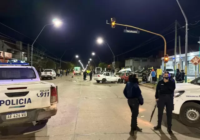 Un joven muri� y hay seis heridos en Mar del Plata.