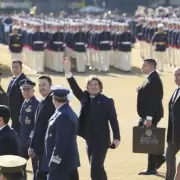 Día de la Bandera con actos divididos y políticos también, una postal del presente