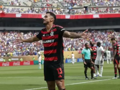 Flamengo reaccion� y venci� al Chelsea.