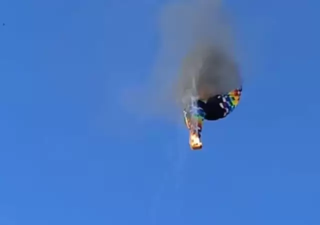 El globo en llamas