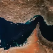 Irán amenaza con cerrar el Estrecho de Ormuz