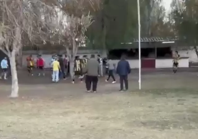 La batalla campal en el CEC.