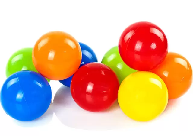 Pelotas de colores.