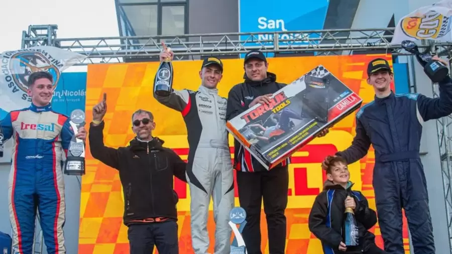 Danilo Gil corri� en la Clase 1 con el Fiat UNO de Mat�as Scaglia/ Fuente: Instagram Danilo Gil Racing