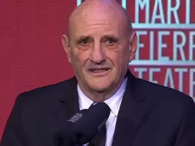 Puma Goity gan� el Oro en los Mart�n Fierro de Teatro y dej� un fuerte mensaje.