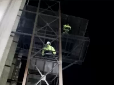 Un trabajador del puerto de Rosario amenaz� con tirarse desde 30 metros de altura/ Fuente: Web