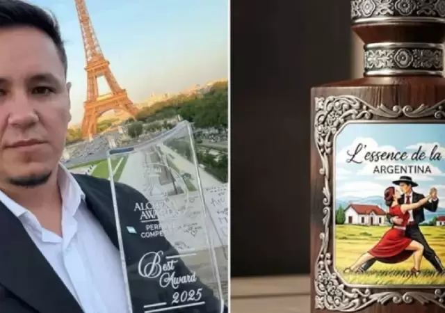 El ganador con su premio y el frasco de perfume