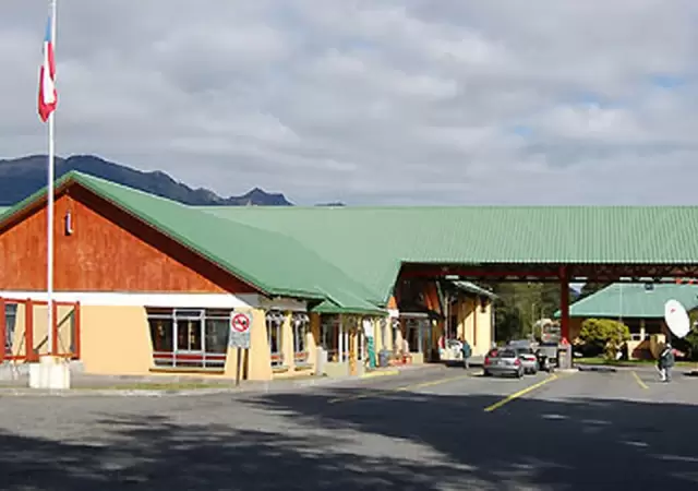 El Paso Internacional Cardenal Samor� une Osorno con Neuqu�n.