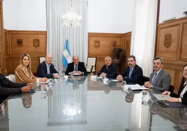 El primer encuentro del Consejo de Mayo, encabezado por el jefe de Gabinete. (Foto: archivo web)